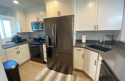 Crescent Beach Condo | Ocean view Townhouse 2 Bedroom 2 1/2 Bath Summerhouse Condo- 111