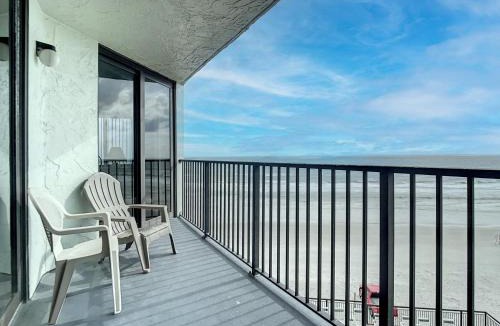 New Smyrna Beach Apartment | Ocean View with a beachfront pool at Ocean Trillium Condo 504