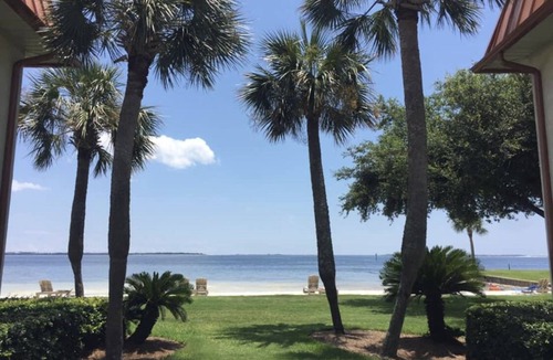 Panama City Condo | Ocean Views/Newly Renovated 2 Bedroom 1 Bath Condo