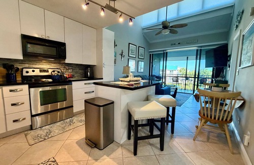 Fort Pierce Condo | Ocean Village Beachfront Escape, Golf,Heated Pools,Pickleball ,tennis,and more.