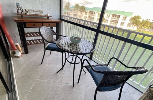 Fort Pierce Condo | Ocean Village Beachfront Escape, Golf,Heated Pools,Pickleball ,tennis,and more.