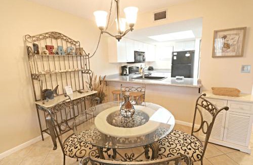 Butler Beach House | Ocean Village Club P17