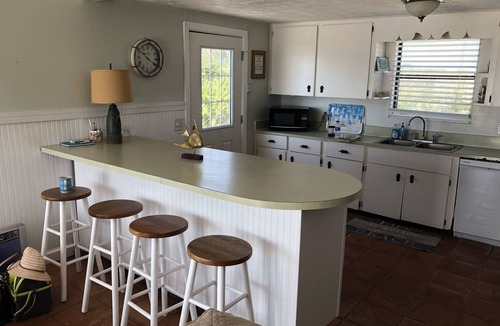 South Ponte Vedra Beach House | Oceanfront 3 bed, 2 baths Cottage.Enjoy WHALE WATCHING from Jan -Mar 2019
