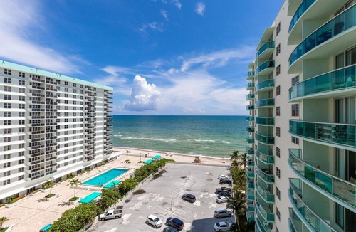 Hollywood South Central Beach Condo | Oceanfront Balcony, Stunning Ocean Views at Tides