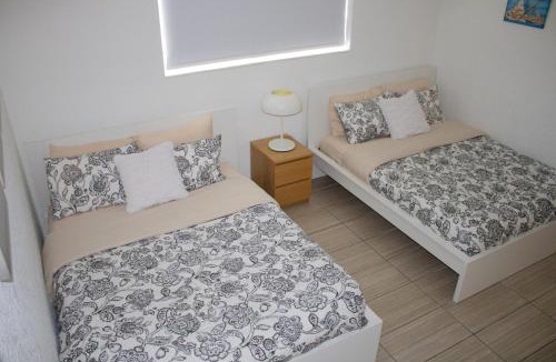 Hollywood South Central Beach Apartment | Oceanfront Condo - Ocean Views, Pool, Gym Hollywood Beach