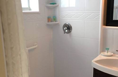 Hollywood South Central Beach Resort | Oceanfront Enchanted Isle Resort 1 BR sleeps 4