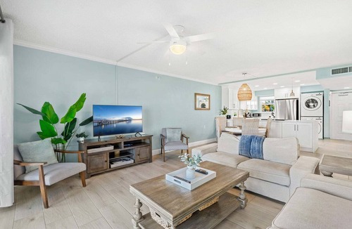 Satellite Beach Condo | Oceanfront Ground-Floor Getaway with Pool & Beach Access ☀️