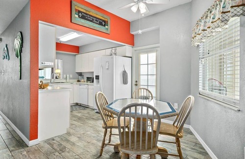 Palm Coast Apartment | Oceanfront Penthouse w/Wraparound Balcony & 3 Pools
