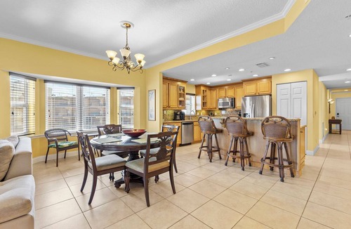 New Smyrna Beach Condo | ☀️Oceanfront-Pool+Hot Tub-3BR-Atlantic Villas 601☀️