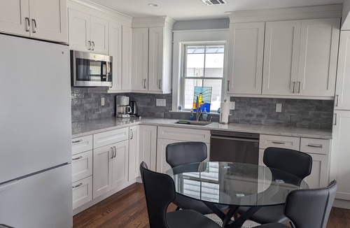 North Beach Haven House | Oceanside 7 Bedroom Home, 7 Decks, Outstanding views! Sleeps 17