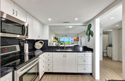 Fort Pierce Shores Condo | Oceanview 2-bedroom condo in Ocean Harbour North in Hutchinson Island