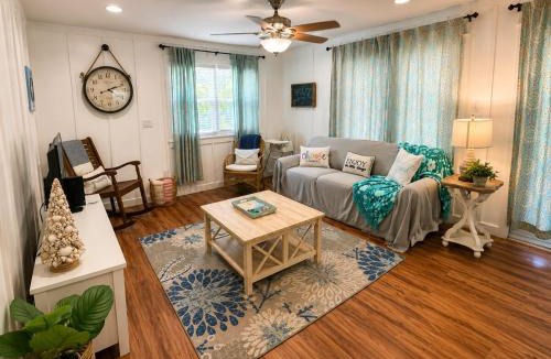 Truckland House | Offshore Oasis Cottage