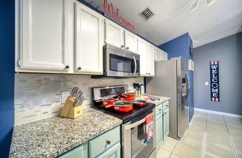 Westside House | ~Ol` Glory Sleeps 13 Heated Pool by NAS Jax~