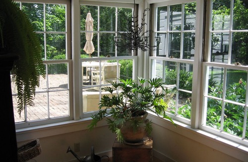Clinton Corners Bed & Breakfast | Omega Special 1860s farmhouse 3 miles away