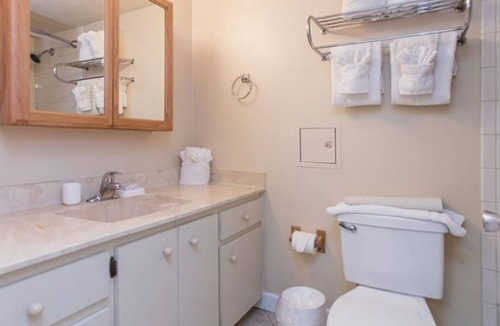 Daytona Beach Shores Resort | One Bedroom, Luxury Condo, Daytona Beach Shores 2756437