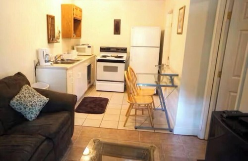 Dunnellon Apartment | One Bedroom converted Apartment close to the Rainbow Springs State Park.