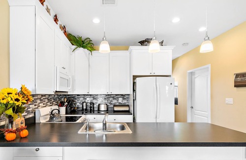 Holgate House | Only 1 Week Left: Aug. 22-29 - Ocean Views, Great Location One Block to Beach