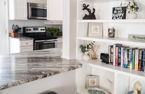 North Beach Haven House | OPEN FLOOR PLAN - One Block to Ocean, One Block to Bay