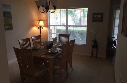 Lake Wilson Preserve Villa | Orlando area luxury pool villa - 15 mins from Disney