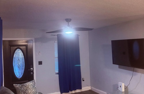 Pine Hills House | Orlando Downtown & Camping World Stadium Cozy 3 BDRM Retreat