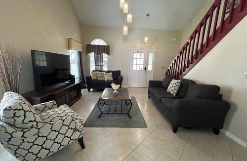 Orlando House | Orlando Family 4BR | 10 Min to SeaWorld