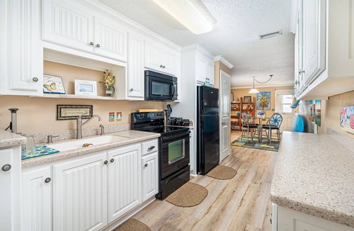 Ormond Beach Condo | Ormond Beach Oceanfront Condo | Pool | Ocean Dunes #127