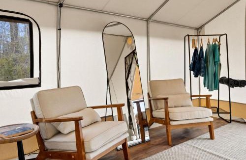 Wewahitchka House | Outdoor Adventure Basecamp: World-Class Fishing, Hiking Trail & Pet-Friendly Fun in Wewahitchka, Florida