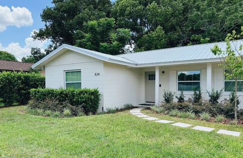 Oviedo House | Oviedo Home Near UCF & Orlando, Sleeps 8, Private Yard, 4BR/2BA