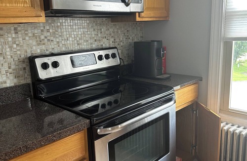 Dobbs Ferry Apartment | Palisade Suite -Cozy 1-bdr Dobbs Ferry-30 min from NYC- AC & Hudson River views