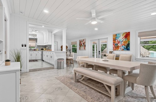 West Palm Beach House | Palm Breeze Hideaway|Pool+Tiki Hut|Northwood Hills