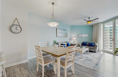 Destin Apartment | Palms of Destin 11013