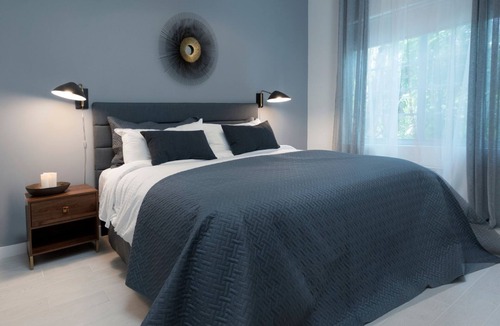 Bayshore Bed & Breakfast | Park Ave | Touchless King 1bd By Ocean