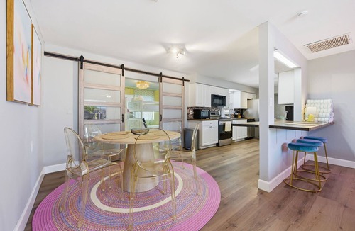 Bayshore Gardens House | Pastel Palms - Sport Court - Pool - Hot Tub - Bar