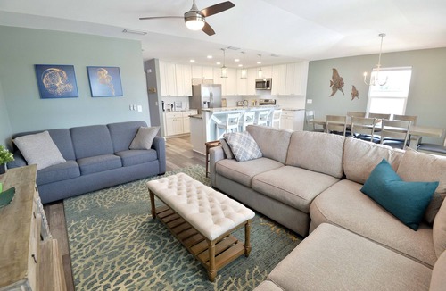 Biltmore Beach House | PCB oasis, stunning private saltwater pool, 6 min walk to the beach.