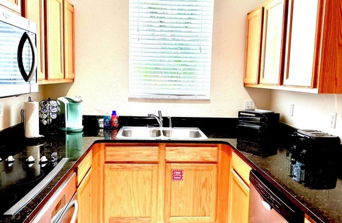 Kissimmee House | Peaceful/4 mi to Disney/Gated/Pool/Waterslides