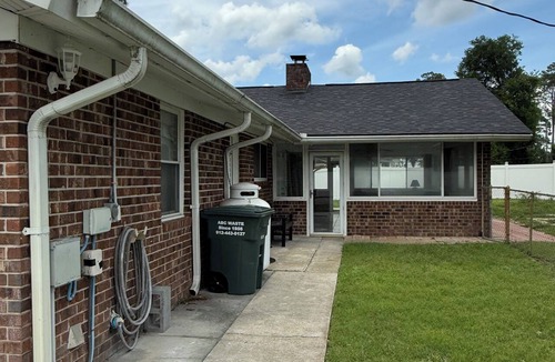 Savannah House | Peaceful Home spacious 4 Bedrooms in Savannah STR 026567