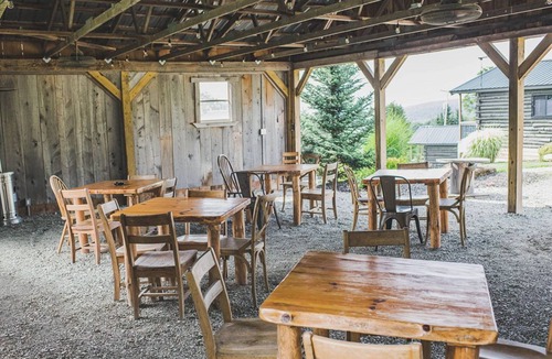 Thompson RV Rental | Peaceful Modern Cabins for Families w/Hot Tub, Firepit, Mountain Views & Trails