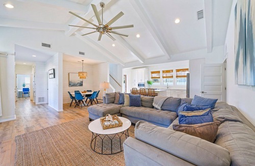 Clipper Cove House | Pearl Sands - Private Pool and Golf Cart!