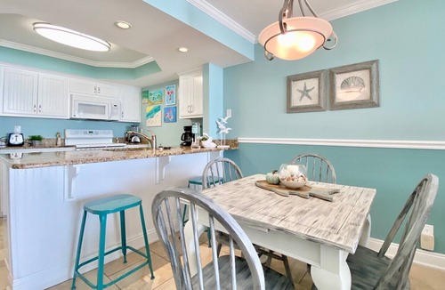 Gulf Lagoon Beach Condo | Pelican Walk 504- Free Beach Chairs Gulf Front!