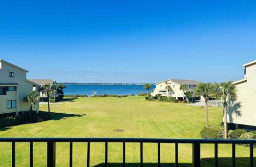 Pensacola Beach Apartment | Pensacola Beach 1BR at Santa Rosa Dunes - Pool, Tennis and Dock