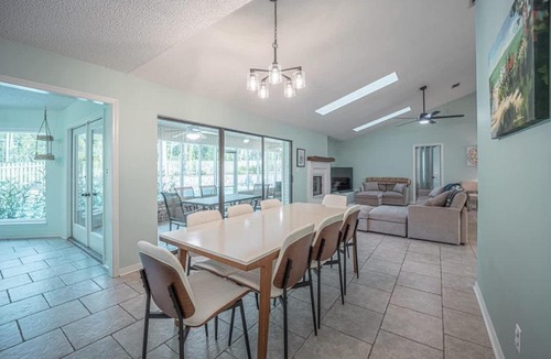 Scenic Hills Country Club Estates House | Pensacola Golf Course Escape 3 br 3ba
