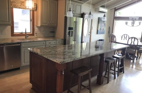 Pentwater Cottage | Pentwater Oasis, 4-bedroom house on Pentwater Lake, private docks available