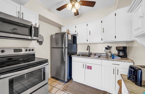 Laguna Beach Condo | 🏖️Perfect for Couples | Close to Beach | Linda's Cozy Cottage A☀️
