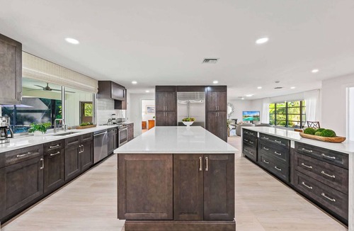 Moorings House | Pesaro 3BR Pool Home | Near Beach & Downtown