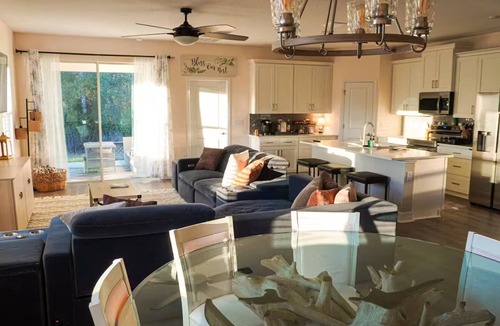 Citrus Hills House | Pet Friendly 3BR in Inverness Near Springs