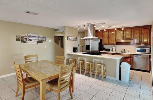 Pensacola House | Pet Friendly Beach House, Close to Beach with Fenced Yard