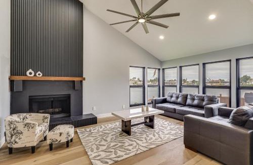 Apollo Beach House | Pet Friendly! Canal-Front Apollo Beach Gem w/Pool