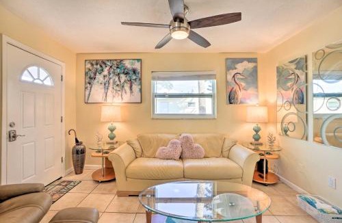 Downtown Dunedin House | Pet-Friendly Dunedin Townhome w/Private Yard