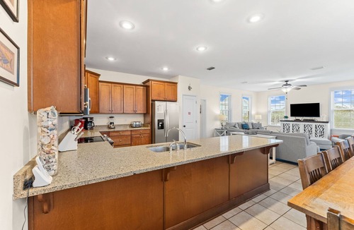 Seagrass House | Pet-Friendly Escape with Private Pool