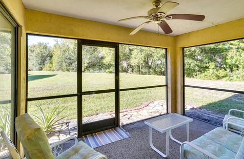 Lakeland Condo | Pet-Friendly Lakeland Condo w/Screened Porch!